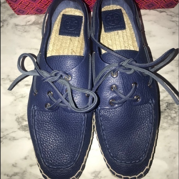 New Tory Burch Navy Blue Sea Skipper Boat Shoes - Picture 6 of 6